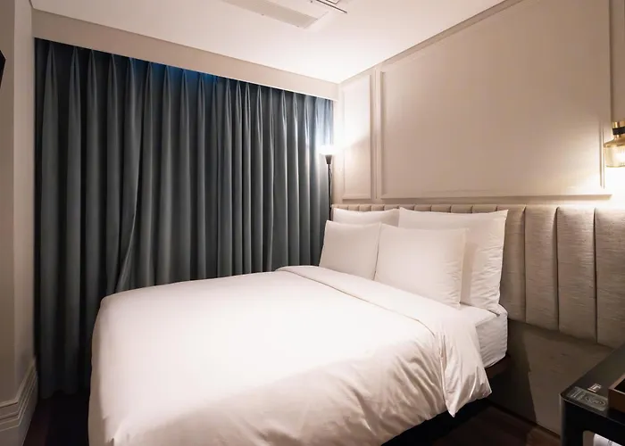 Crescendo Hotel