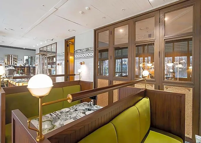 Crescendo Hotel
