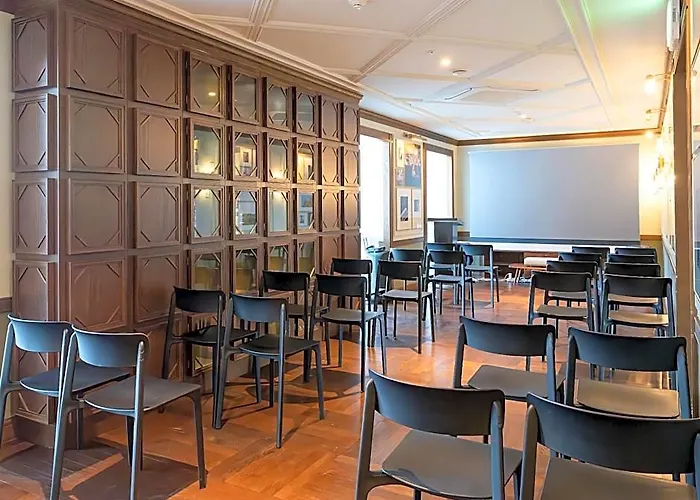 Crescendo Hotel 3*